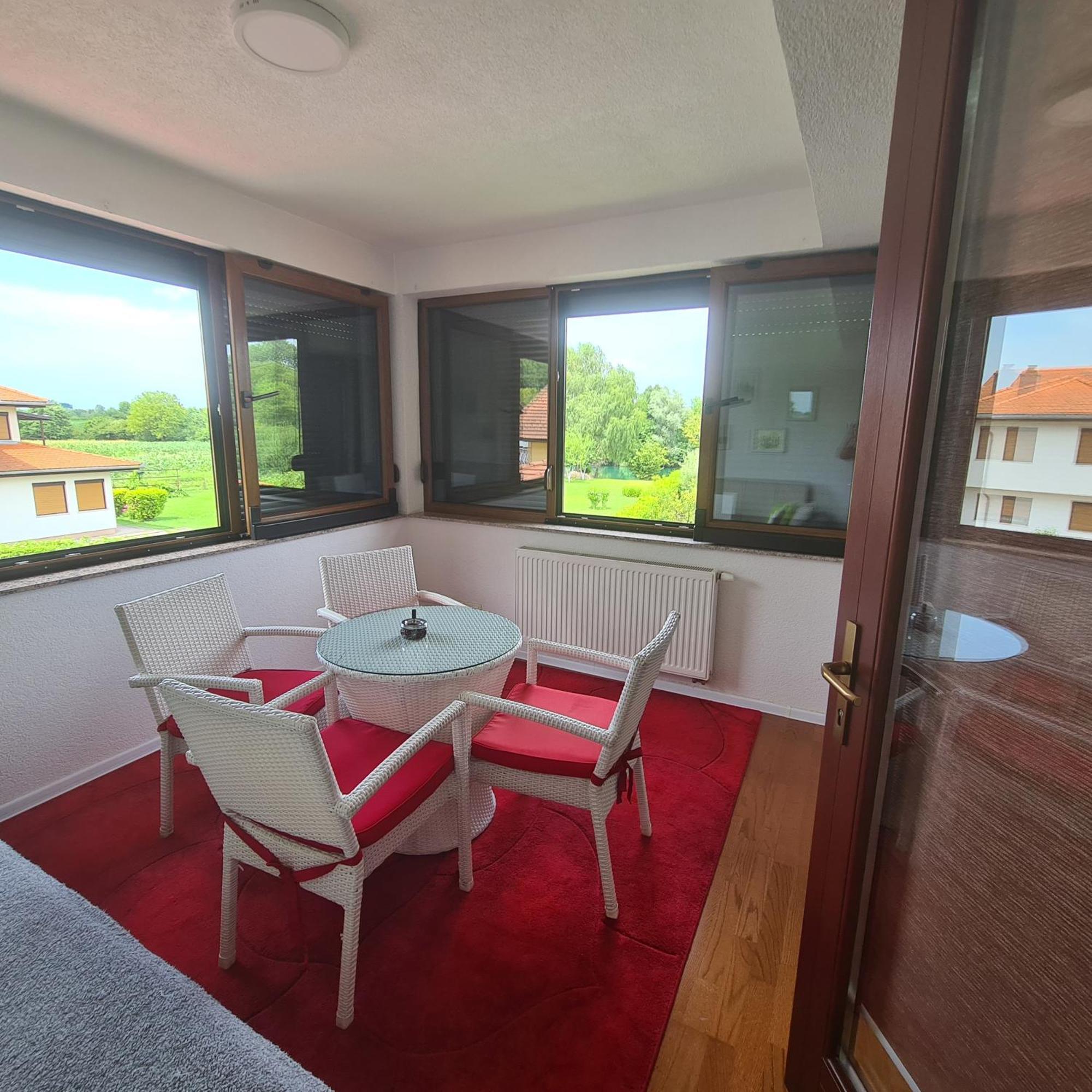 Hana Superior Apartments Bihać Eksteriør bilde